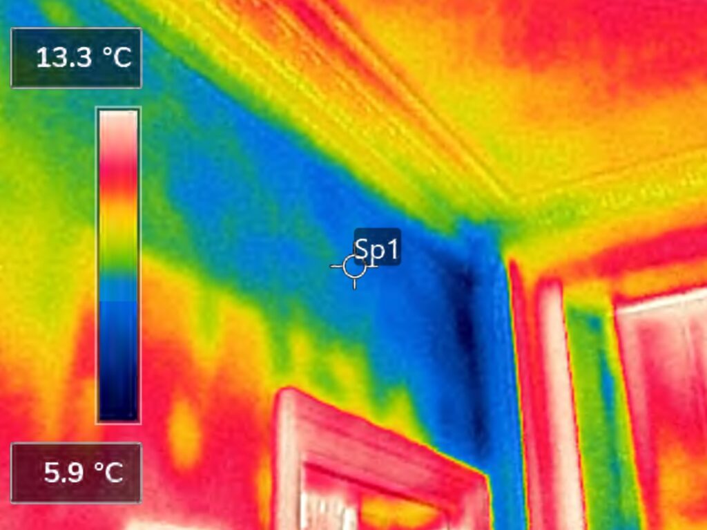 IR image of room interior