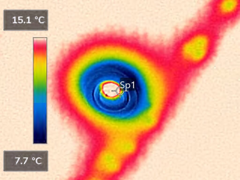 IR image of room interior -- closeup